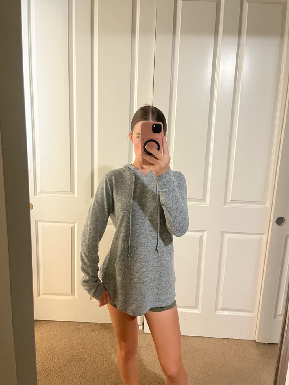 Cozy Gray Hooded Pullover Sweatshirt